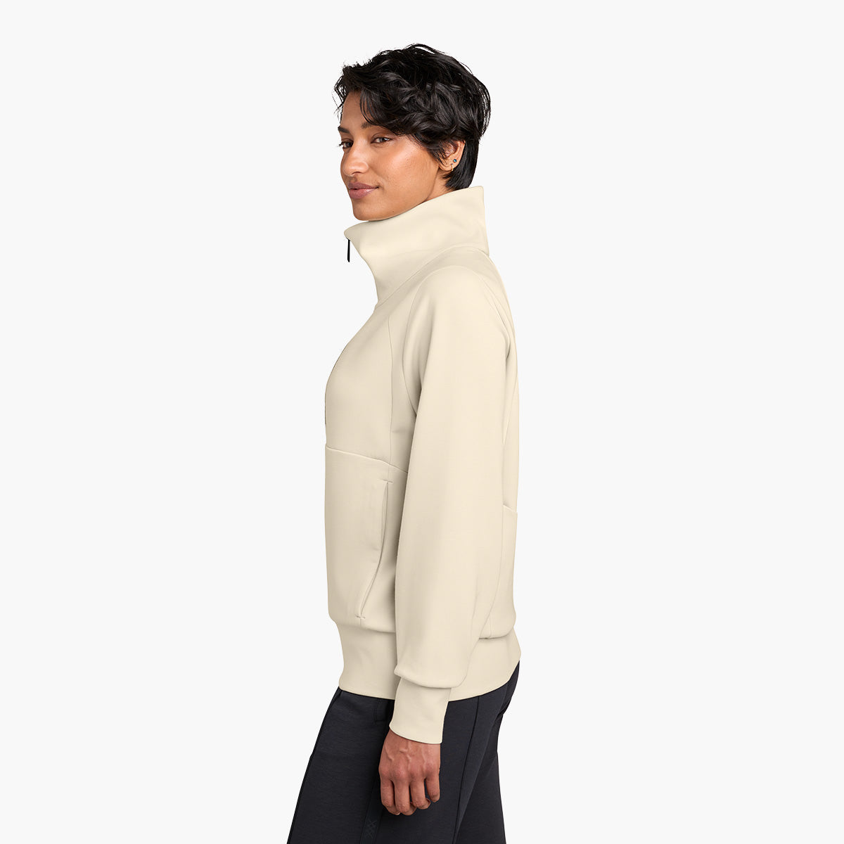 Women's Kumo 1/4 Zip Jacket - Alabaster - Model Side