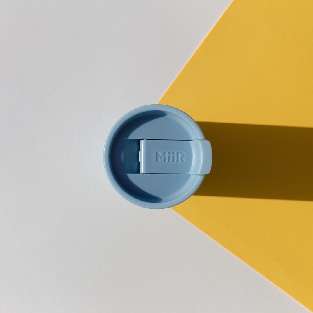 Flip Traveler Lids